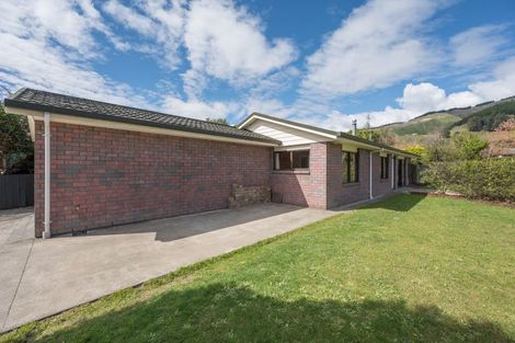 Photo of property in 2 Lingfield Place, Richmond, 7020