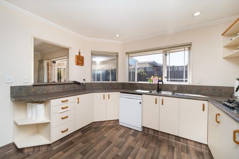 Photo of property in 358 College Street, West End, Palmerston North, 4410