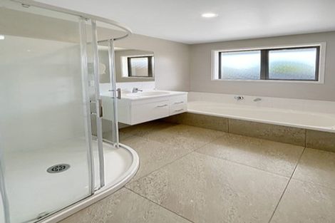 Photo of property in 16 Newman Road, Rolleston, 7614