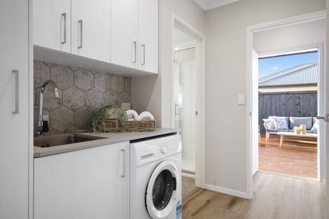 Photo of property in 65 King Street, Waiuku, 2123