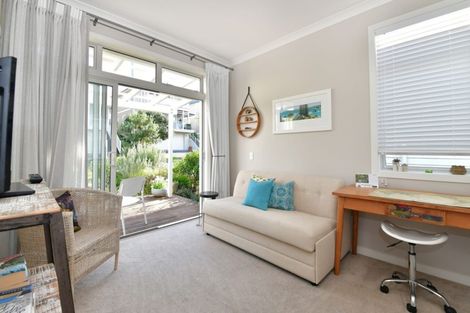 Photo of property in 54 Landmark Terrace, Orewa, 0931