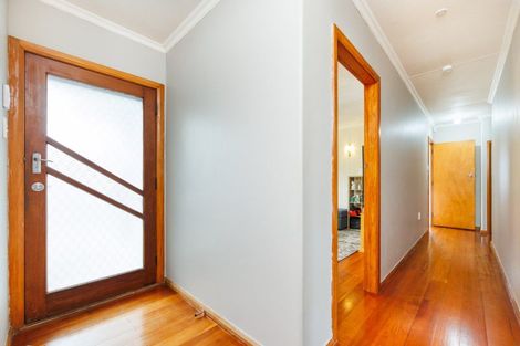 Photo of property in 28 Henare Street, West End, Palmerston North, 4412