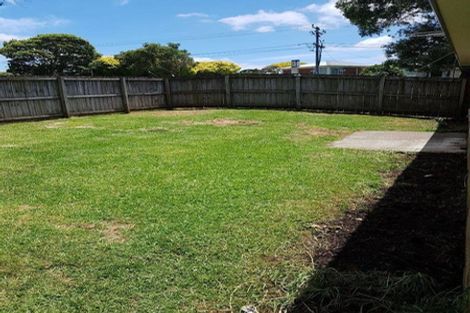 Photo of property in 22 Kayes Road, Pukekohe, 2120