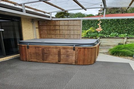 Photo of property in 28 Lochiel Place, Te Kamo, Whangarei, 0112