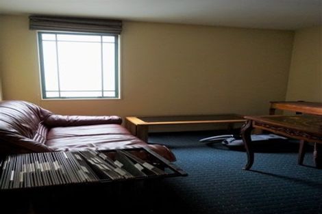 Photo of property in St James Courts, 5/77 Gloucester Street, Christchurch Central, Christchurch, 8013