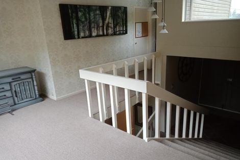 Photo of property in 68b Chatsworth Road, Silverstream, Upper Hutt, 5019