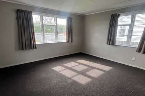 Photo of property in 111 Rangiora Avenue, Roslyn, Palmerston North, 4414
