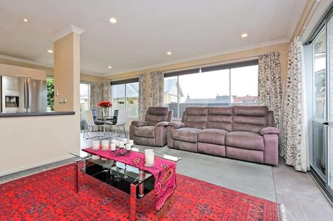 Photo of property in 13 Bale Place, Havelock North, 4130
