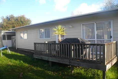 Photo of property in 5/103 Hutchinson Avenue, New Lynn, Auckland, 0600