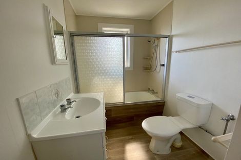 Photo of property in 2/505 Park Road North, Parkvale, Hastings, 4122