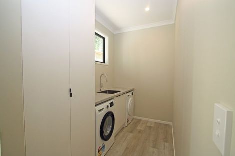 Photo of property in 21a Awanui Street, Merrilands, New Plymouth, 4312