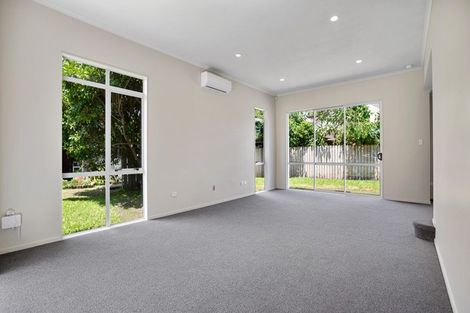 Photo of property in 13 Marengo Parkway, Takanini, 2112