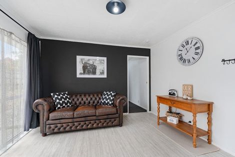 Photo of property in 37 Fraser Drive, Feilding, 4702