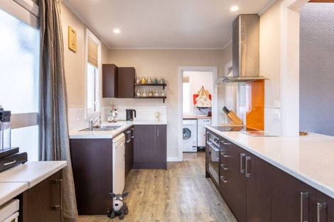 Photo of property in 55 Swinburn Street, Dannevirke, 4930