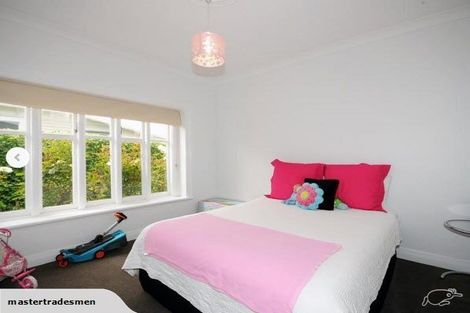 Photo of property in 52 Hawkesbury Avenue, St Albans, Christchurch, 8014