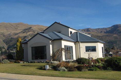 Photo of property in 113 Meadowstone Drive, Wanaka, 9305