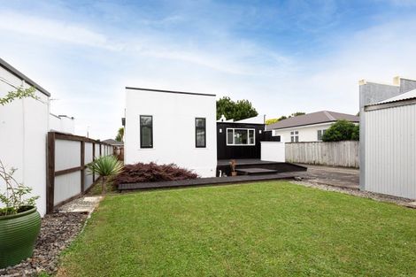 Photo of property in 23 Guy Avenue, Takaro, Palmerston North, 4410