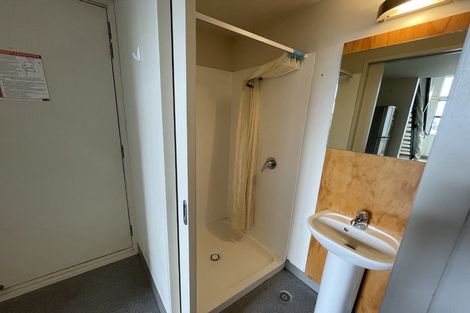 Photo of property in Urbane Apartments, 43/29 Webb Street, Mount Cook, Wellington, 6011