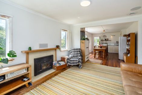 Photo of property in 2430 State Highway 2, Greytown, 5794