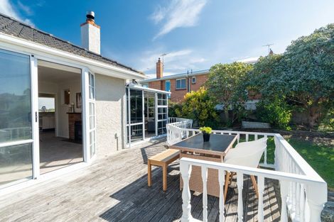 Photo of property in 32 Wills Street, Balaclava, Dunedin, 9011