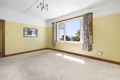 Photo of property in 72 Mitchell Street, Brooklyn, Wellington, 6021