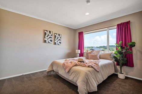Photo of property in 6c Highfield Place, Highlands Park, New Plymouth, 4312