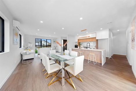 Photo of property in 6 Hoete Way, Tuakau, 2121