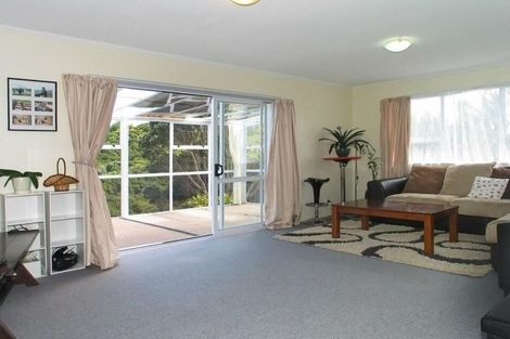 Photo of property in 6 The Sounding, Whitby, Porirua, 5024
