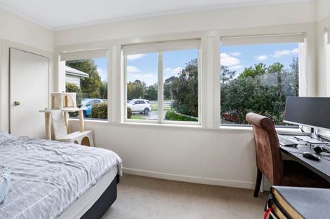 Photo of property in 49 Lonely Track Road, Fairview Heights, Auckland, 0632