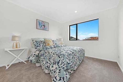Photo of property in 48 Emerald Avenue, Rosehill, 2113