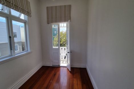 Photo of property in 99 Webb Street, Mount Cook, Wellington, 6011