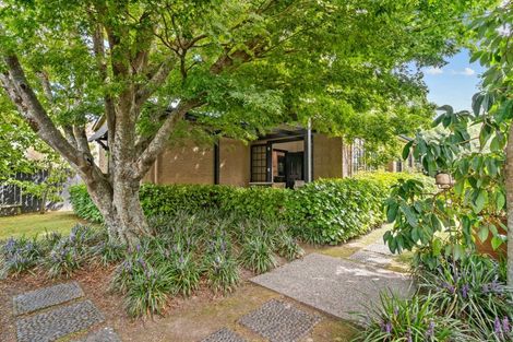 Photo of property in 28 Kempton Street, Greytown, 5712