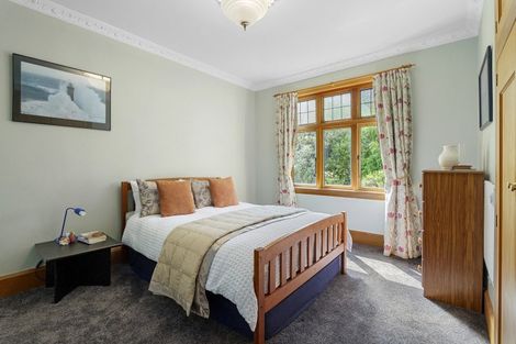 Photo of property in 126 Hackthorne Road, Cashmere, Christchurch, 8022