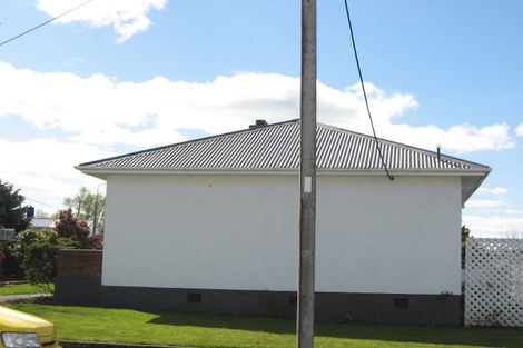 Photo of property in 8 Cuba Street, Marton, 4710