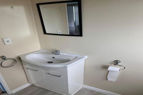 Photo of property in 536 Broadway, Strathmore Park, Wellington, 6022