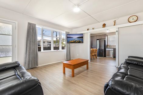 Photo of property in 1/7 Cambridge Road, Manurewa, Auckland, 2102