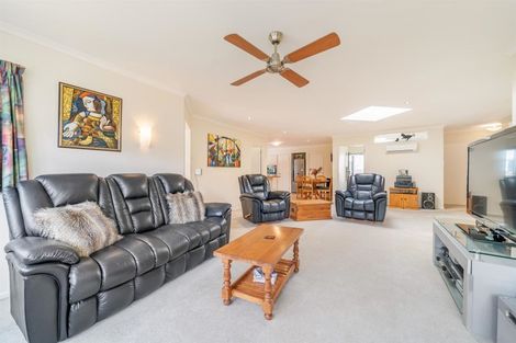 Photo of property in 38 Hinemoa Street, Waiwhetu, Lower Hutt, 5010