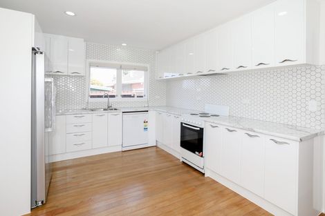Photo of property in 82 Main North Road, Papanui, Christchurch, 8052