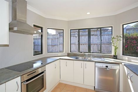 Photo of property in 4 Max Short Drive, Pukekohe, 2120