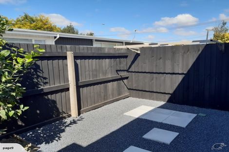 Photo of property in 23 Prestons Road, Redwood, Christchurch, 8051