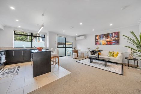 Photo of property in 17/182 Flat Bush School Road, Flat Bush, Auckland, 2019