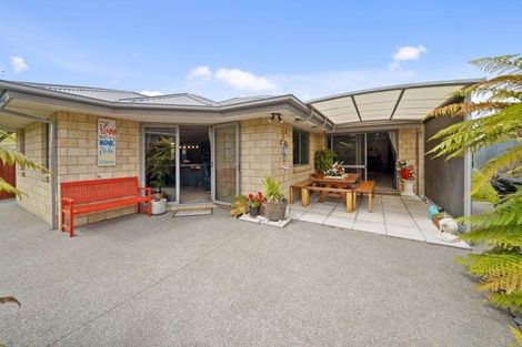 Photo of property in 15a Meadow Street, Kaiapoi, 7630