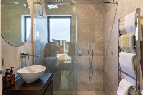 Photo of property in 39 Mcadam Drive, Jacks Point, Queenstown, 9371