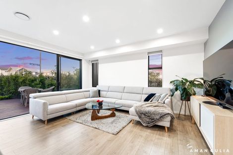 Photo of property in 90 Joshua Carder Drive, Hobsonville, Auckland, 0616