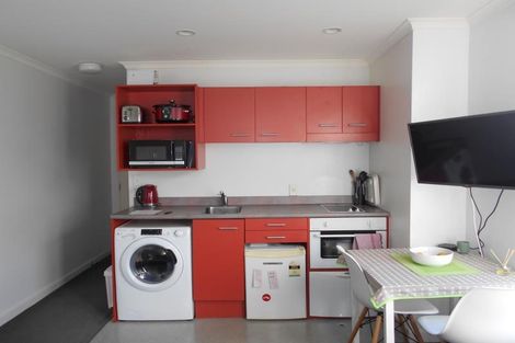 Photo of property in Aitken Street Apartments, 413/5 Aitken Street, Thorndon, Wellington, 6011