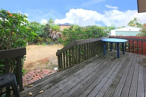 Photo of property in 180 Te Atatu Road, Te Atatu South, Auckland, 0610
