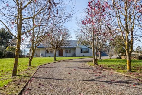 Photo of property in 15 Campbell Drive, Martinborough, 5711