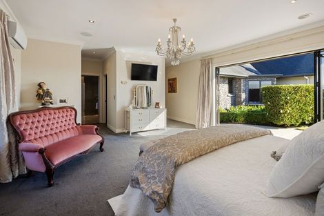 Photo of property in 10 Peninsula Point, Huntington, Hamilton, 3210