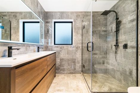 Photo of property in 12 Emerald Avenue, Rosehill, 2113