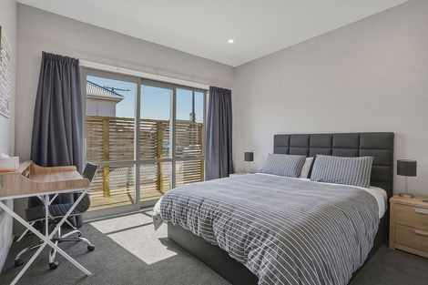 Photo of property in 43 Bradshaw Street, South Dunedin, Dunedin, 9012
